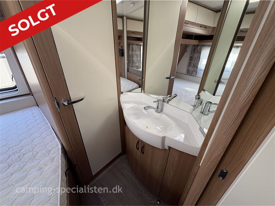 Hobby De Luxe 400 SFE
